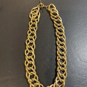 Elegant Gold Chain Necklace